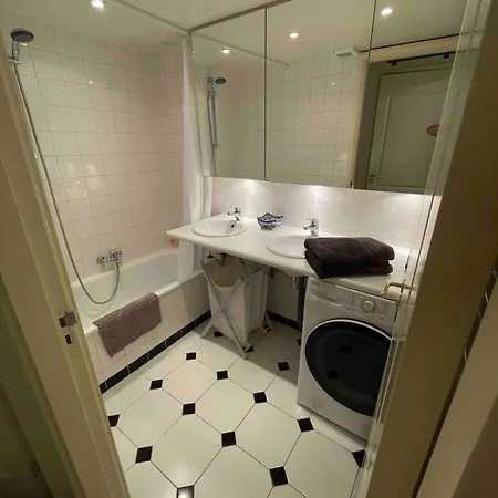 Apartament Canal View House - 17th Century Town House *