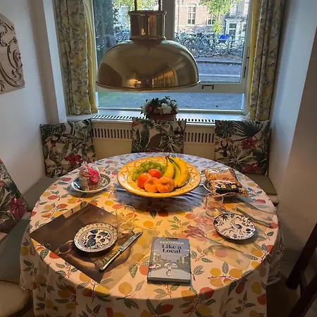 Canal View House - 17th Century Town House Apartament Amsterdam