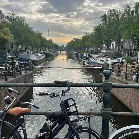 Canal View House - 17th Century Town House Daire Amsterdam