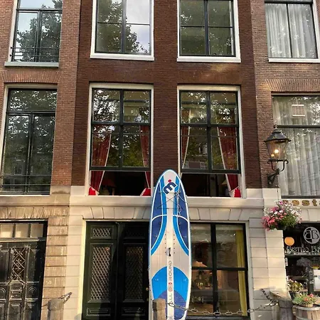 Apartman Canal View House - 17th Century Town House *