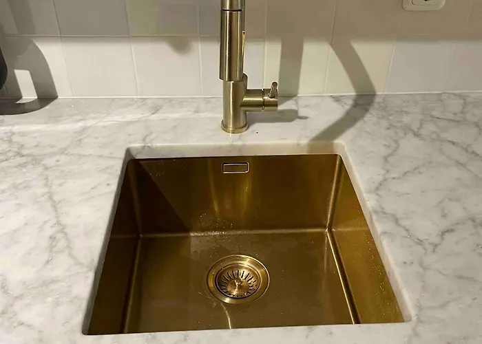 Canal View House - 17th Century Town House * Amsterdam